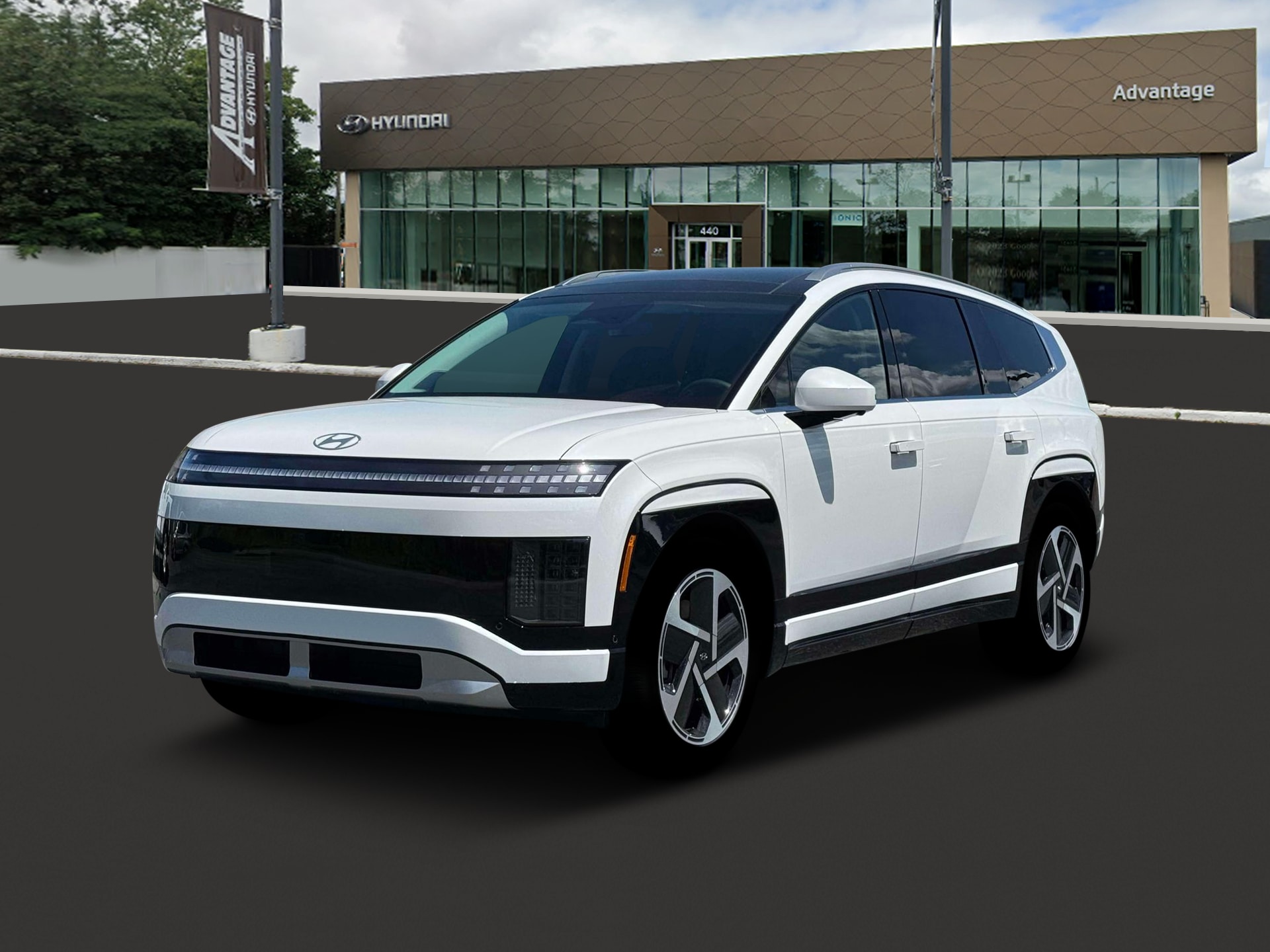 2026 Hyundai IONIQ 9 Performance Limited's photo