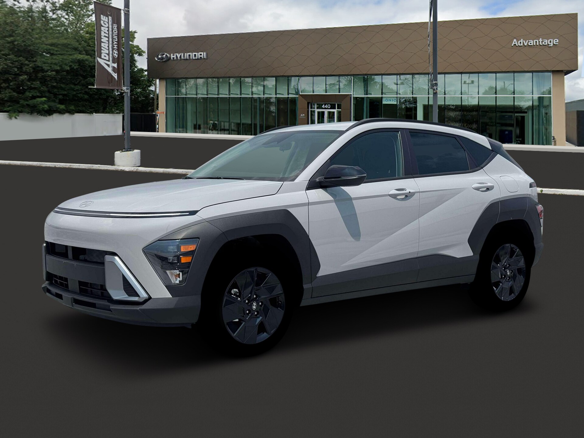2026 Hyundai Kona SEL photo 2