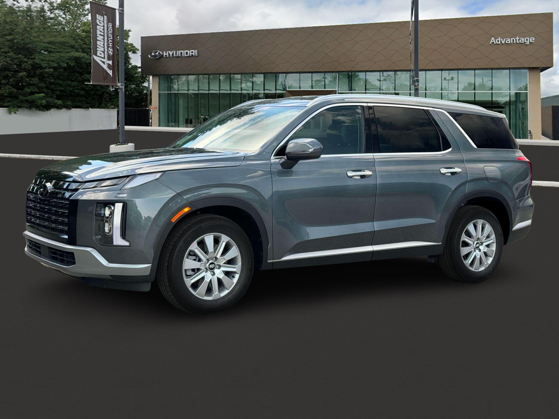 2025 Hyundai Palisade SEL photo 2