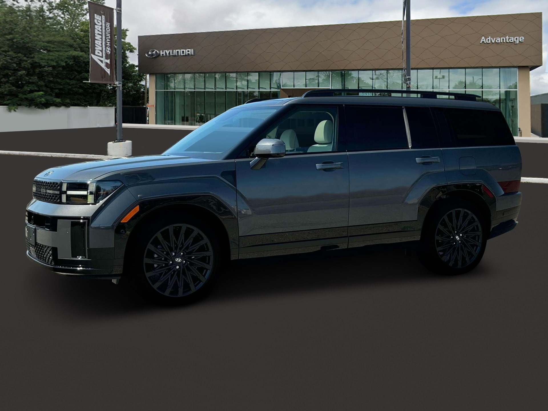 2026 Hyundai Santa Fe Calligraphy photo 2