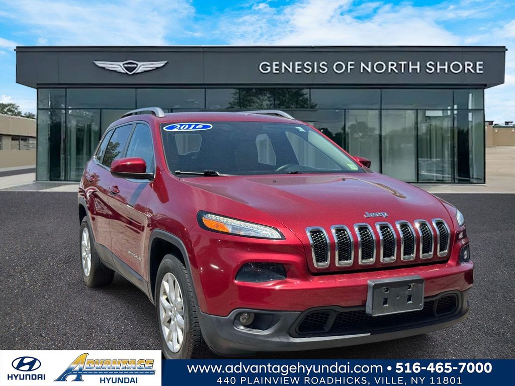2016 Jeep Cherokee Latitude 4X4's photo