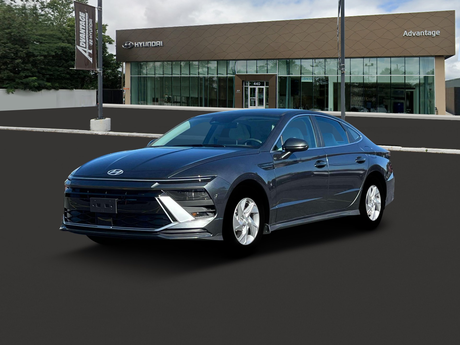 2025 Hyundai Sonata SE's photo