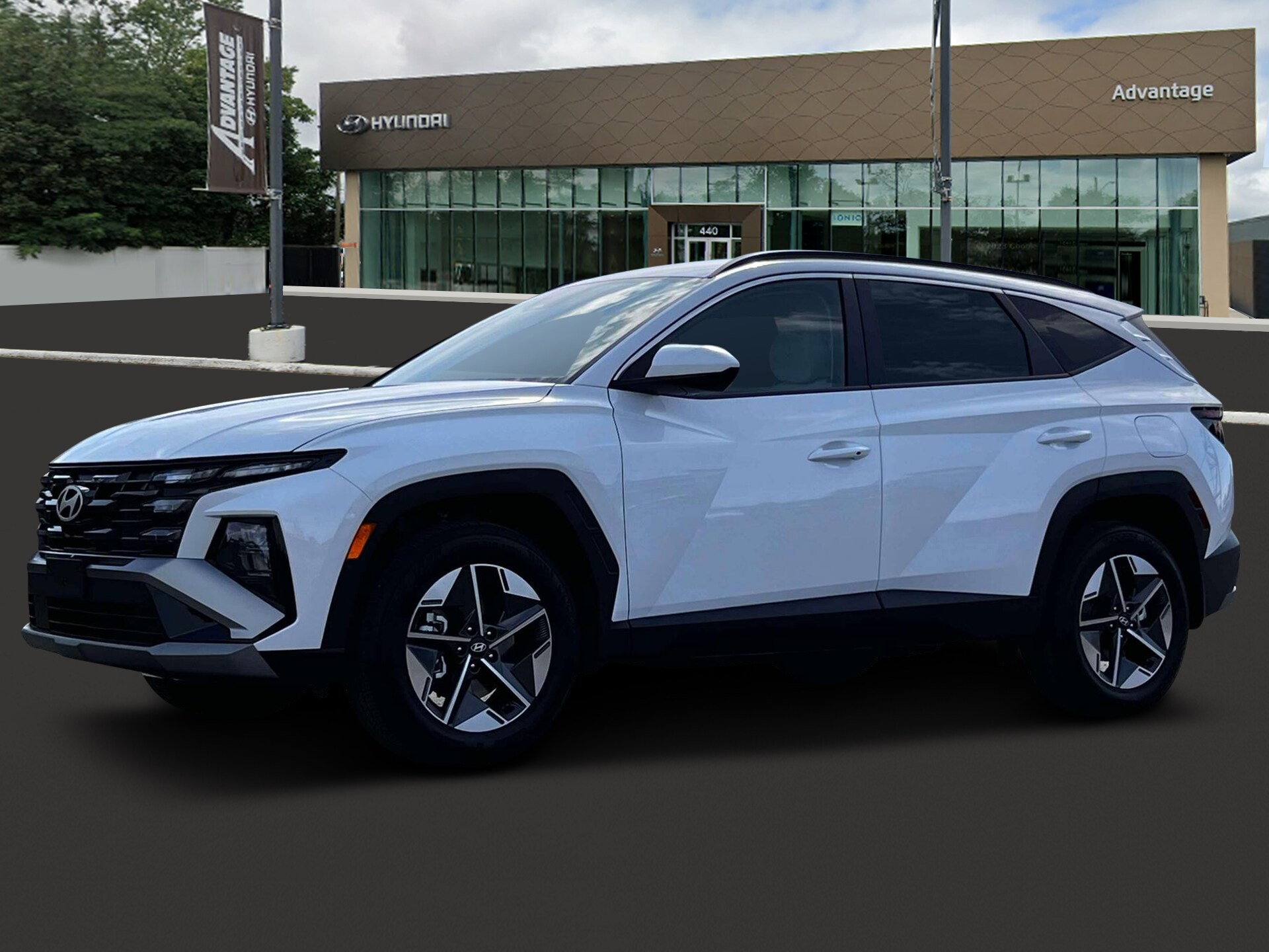 2026 Hyundai Tucson SEL photo 2