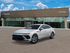 2026 Hyundai Sonata SE Sedan