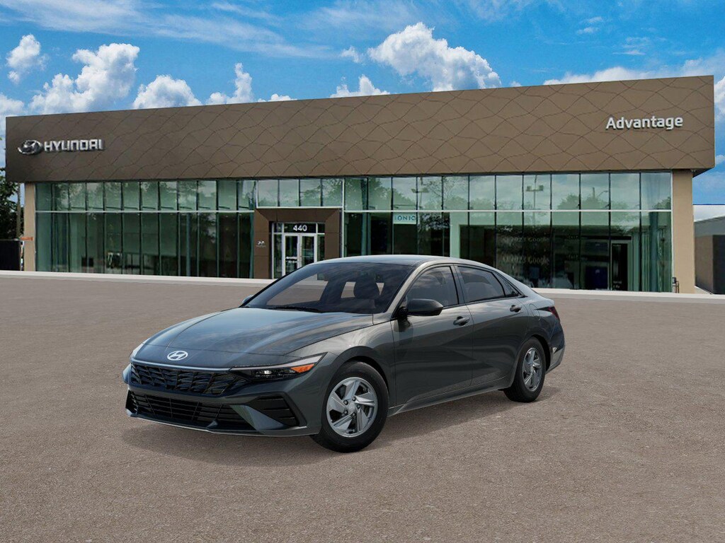 New 2026 Hyundai Elantra SE Sedan