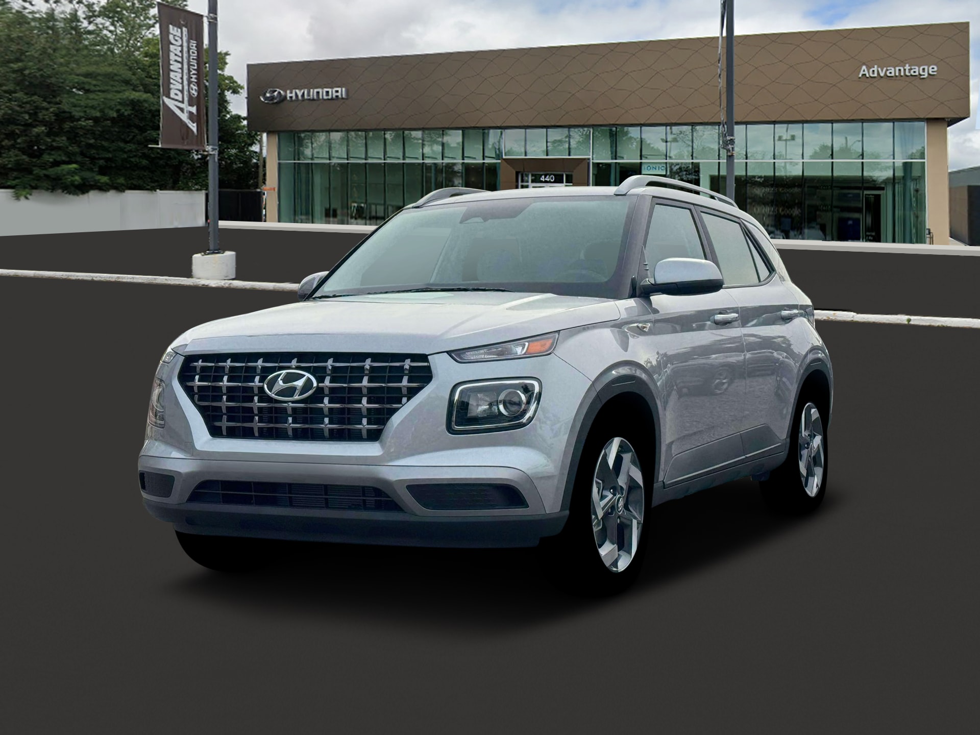 2026 Hyundai Venue SEL w/ 2-Tone Roof IVT's photo
