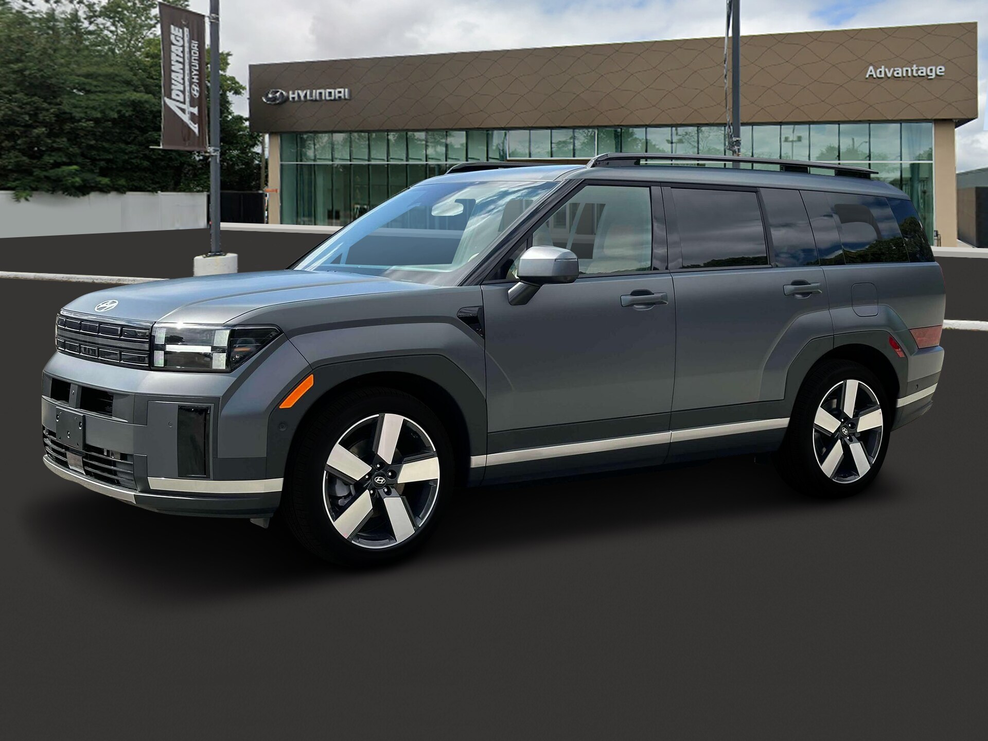 2025 Hyundai Santa Fe photo 2