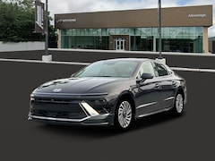 2026 Hyundai Sonata Hybrid Limited Sedan
