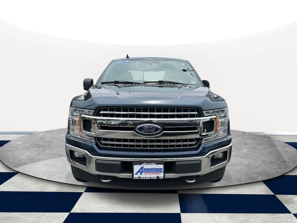 Used 2019 Ford F-150 XLT with VIN 1FTEW1EP7KFA40186 for sale in Hicksville, NY