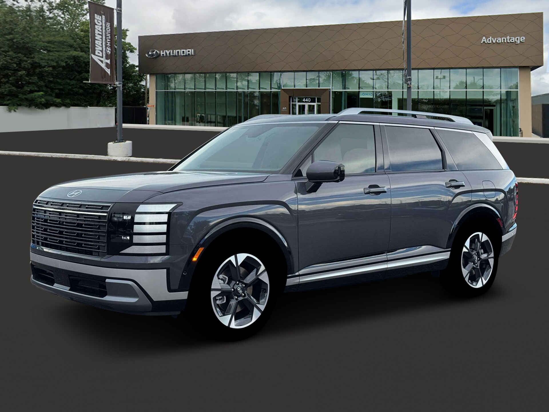 2026 Hyundai Palisade Limited photo 2