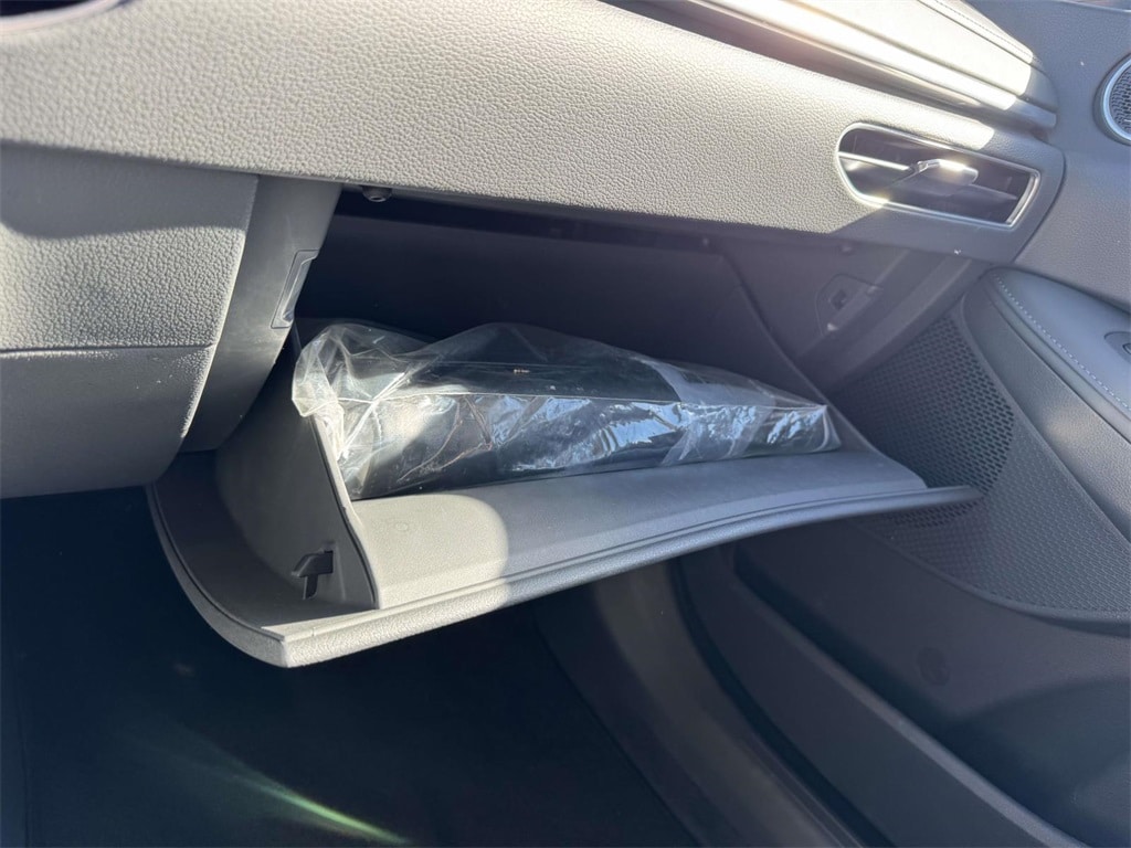 2021 Hyundai Sonata Limited photo 2