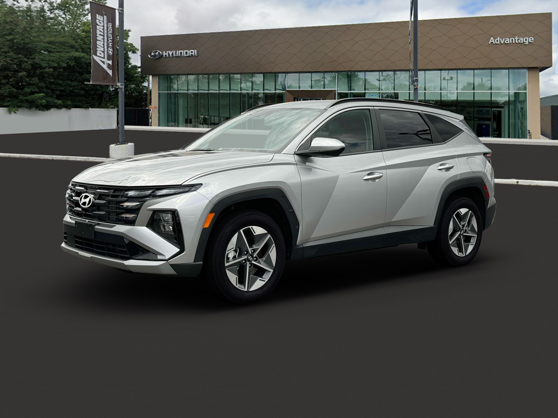 2026 Hyundai Tucson SEL photo 2