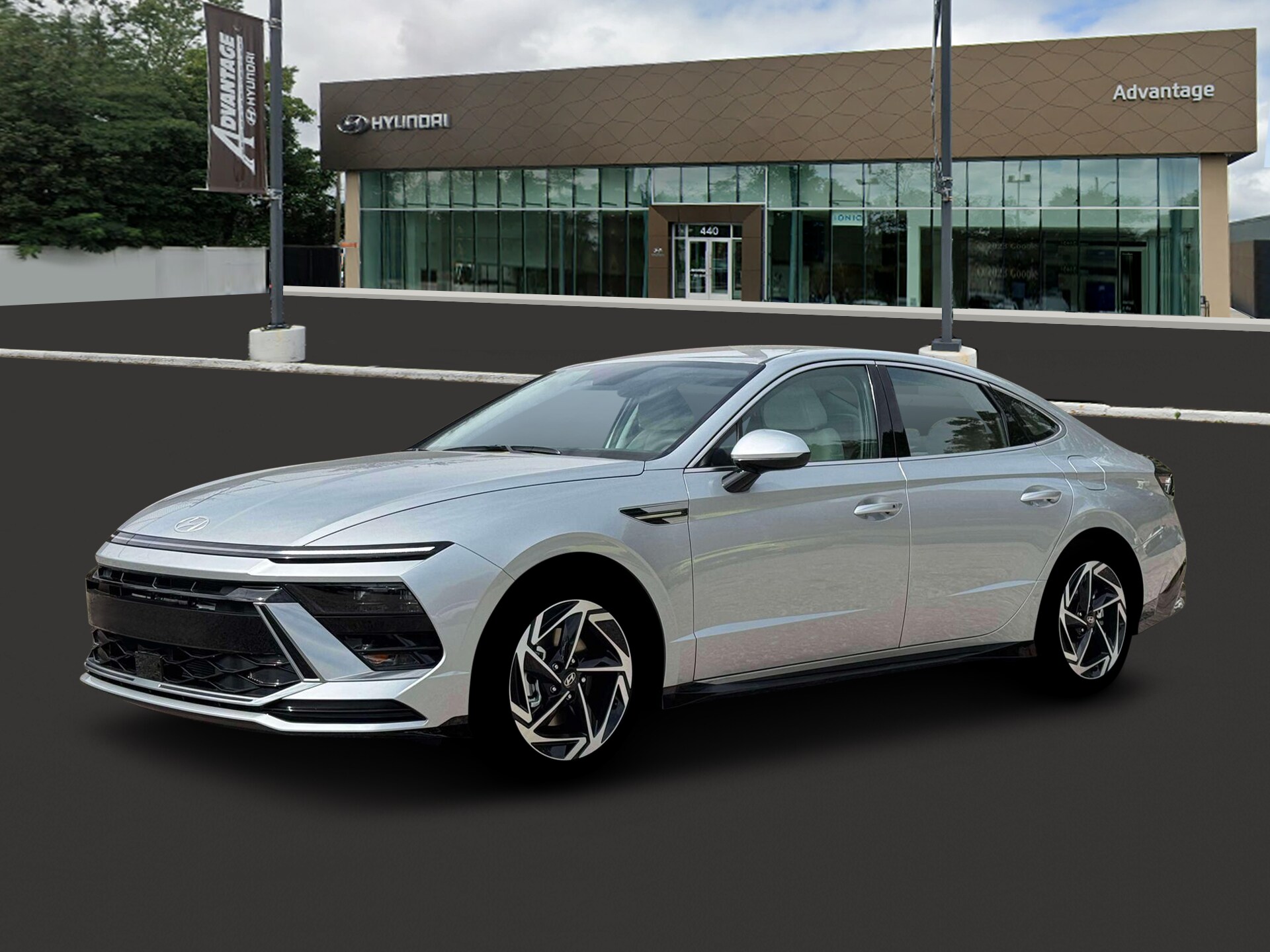 2026 Hyundai Sonata SEL Sport photo 2