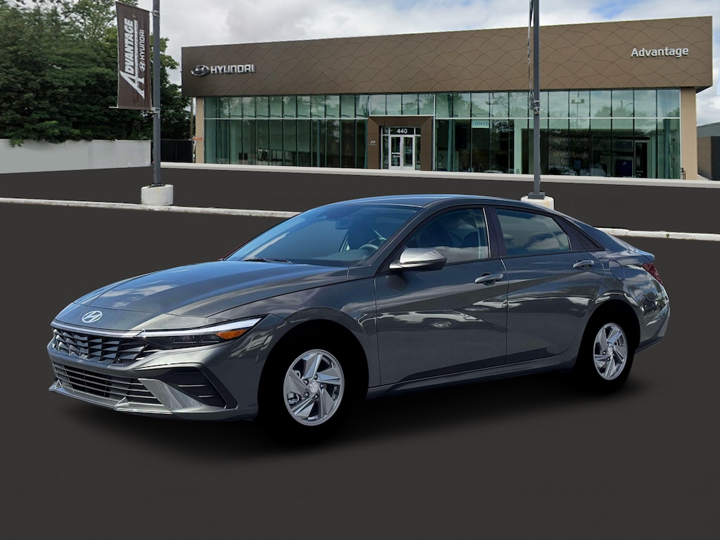 New 2026 Hyundai Elantra SE Sedan