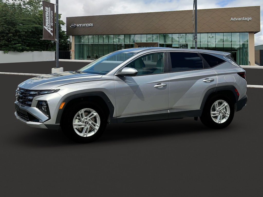 New 2026 Hyundai Tucson SE AWD SUV