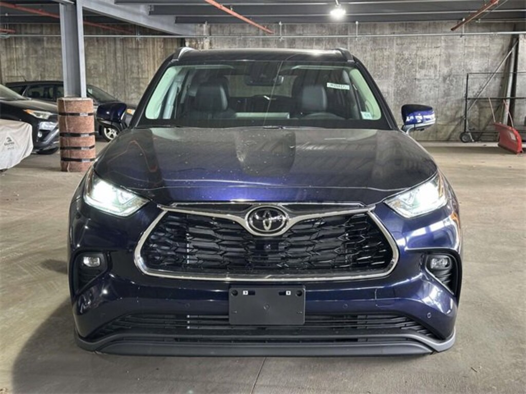 New 2026 Toyota Highlander Limited SUV