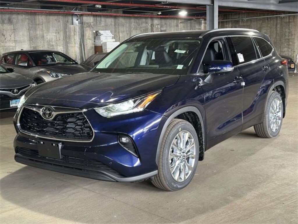 New 2026 Toyota Highlander Limited SUV