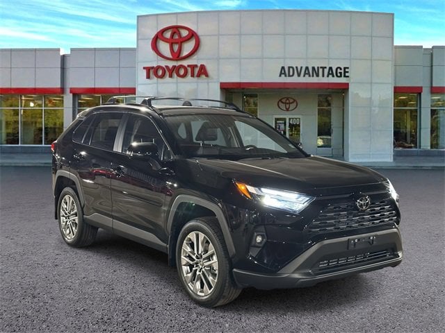 2025 Toyota RAV4 SUV 