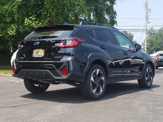 2025 Subaru Crosstrek Limited photo 2