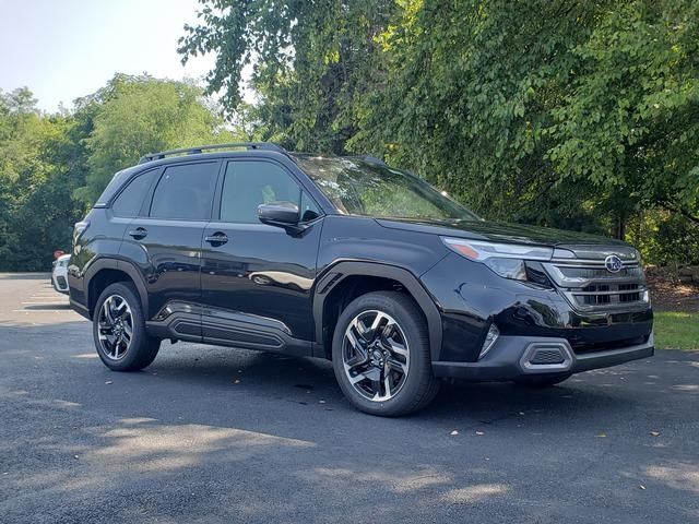 2025 Subaru Forester Limited's photo