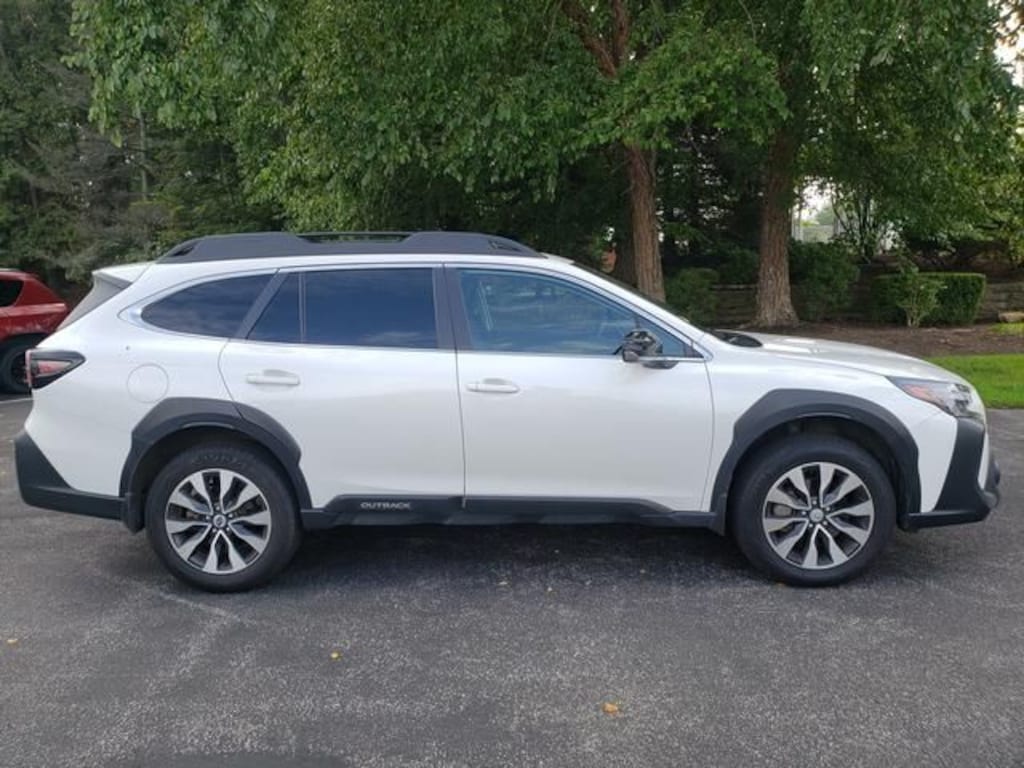 Used 2024 Subaru Outback Limited SUV