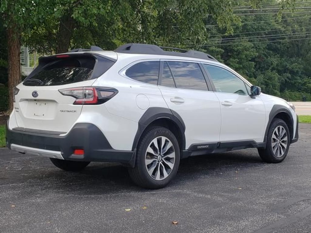 Used 2024 Subaru Outback Limited SUV