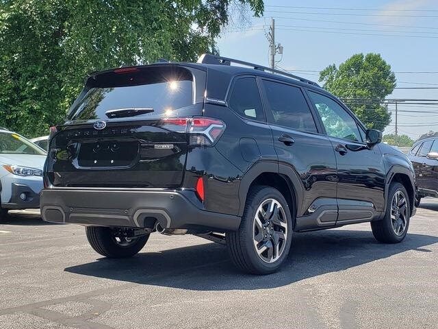 2025 Subaru Forester Limited photo 3