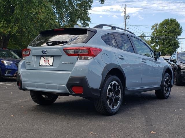 2023 Subaru Crosstrek Premium photo 3
