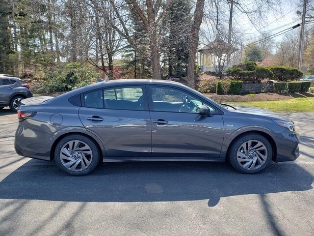 2025 Subaru Legacy Sport photo 2