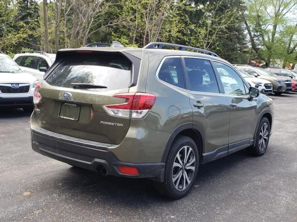 Used 2023 Subaru Forester Limited SUV