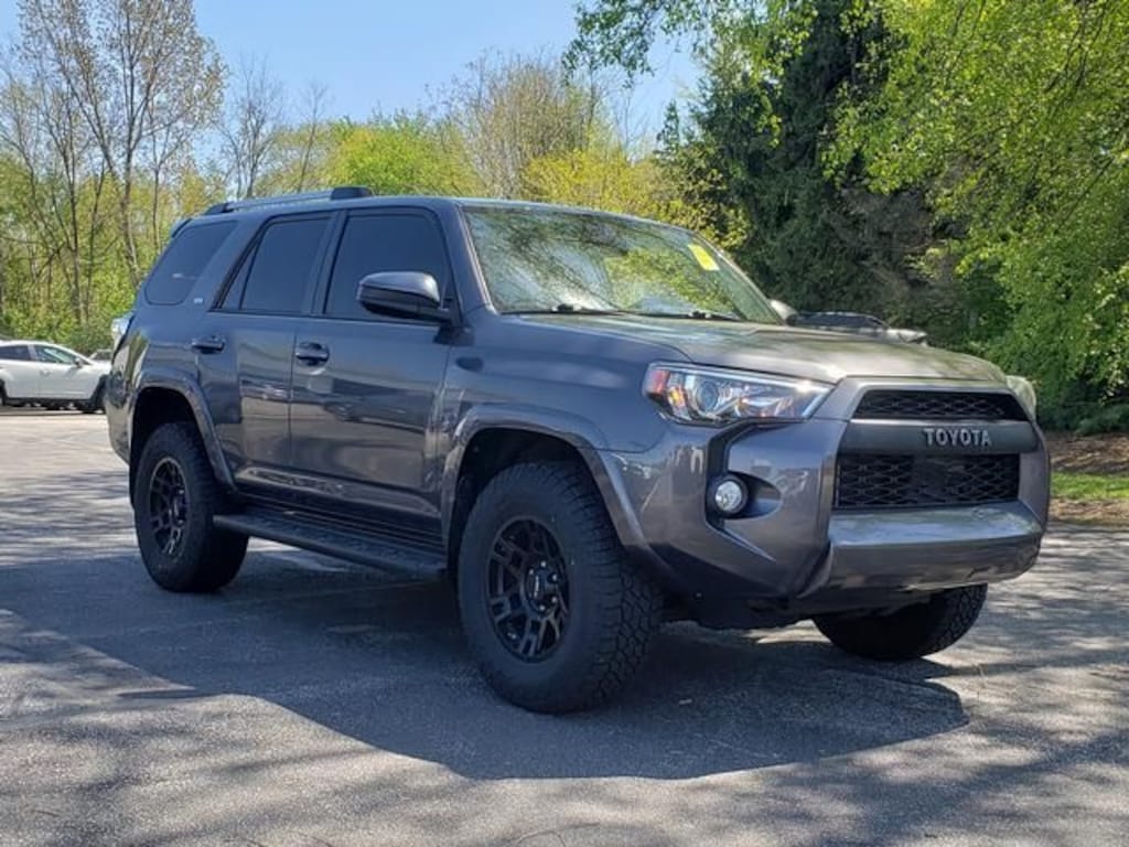 Used 2020 Toyota 4Runner SR5 SUV