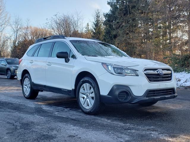 2018 Subaru Outback Base's photo