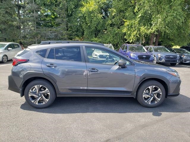 2025 Subaru Crosstrek Premium photo 2
