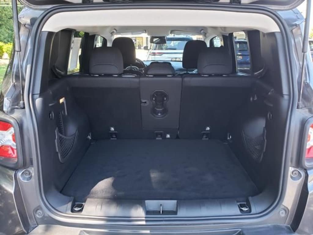 Used 2019 Jeep Renegade Latitude SUV
