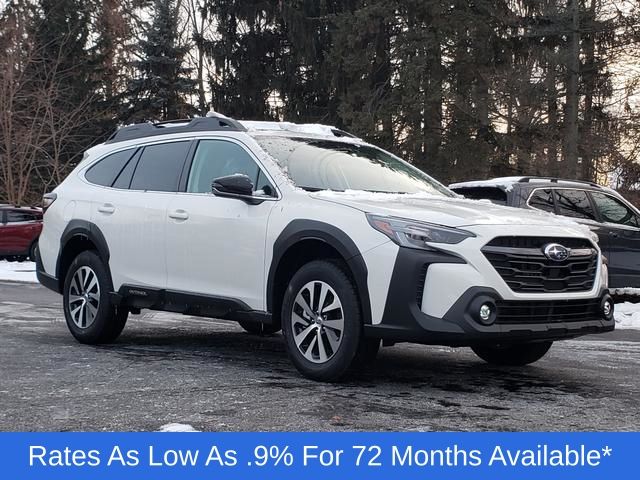 2025 Subaru Outback Premium's photo