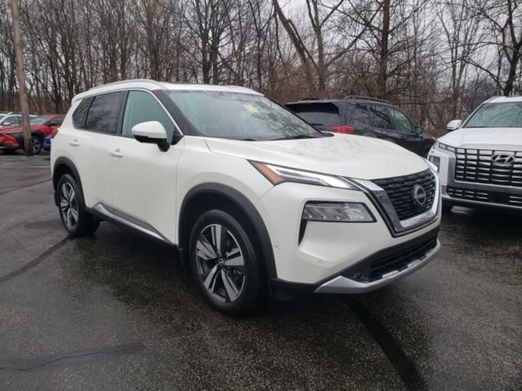 Used 2022 Nissan Rogue Platinum SUV