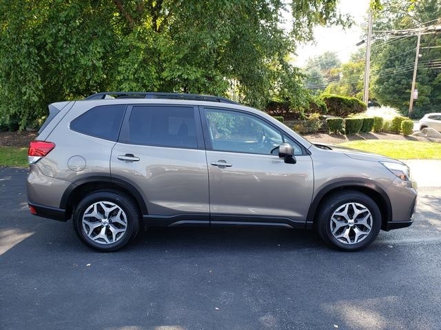 Certified 2021 Subaru Forester Premium with VIN JF2SKAFC5MH576847 for sale in Painesville, OH