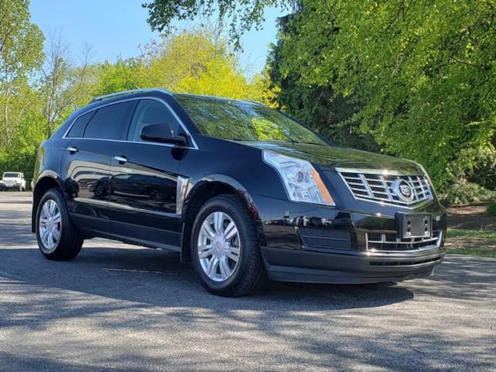 Used 2014 Cadillac SRX Luxury SUV