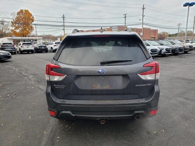 2020 Subaru Forester Limited Base photo 4