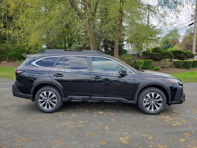 Used 2024 Subaru Outback Limited with VIN 4S4BTANC1R3273450 for sale in Painesville, OH