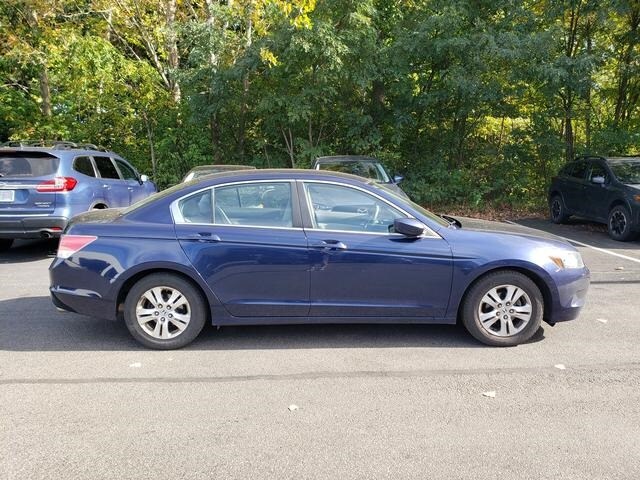 2009 Honda Accord LX-P photo 2