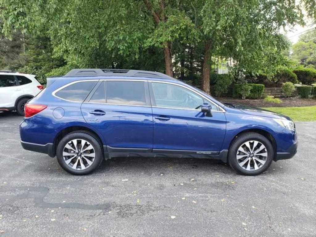 Used 2017 Subaru Outback 2.5i SUV