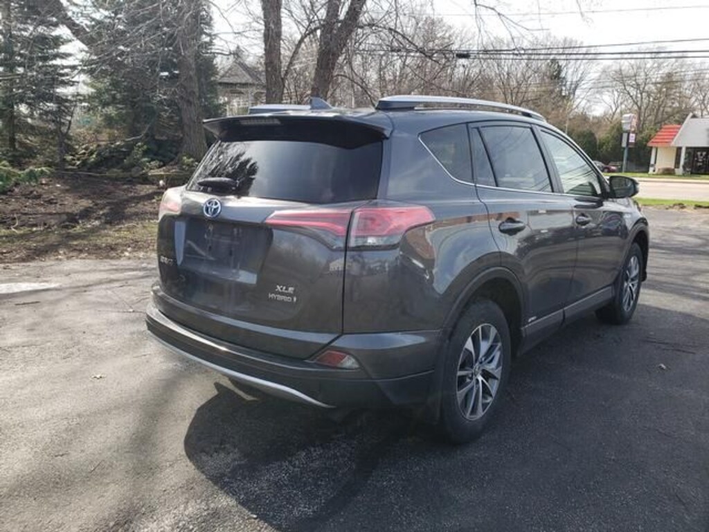 Used 2016 Toyota RAV4 Hybrid XLE SUV