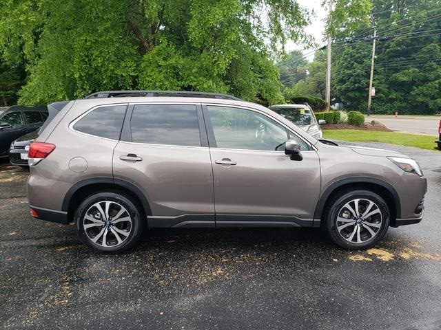 Used 2024 Subaru Forester Limited with VIN JF2SKALC4RH512780 for sale in Painesville, OH