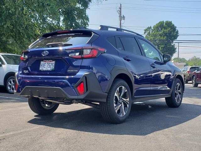 2025 Subaru Crosstrek Premium photo 2