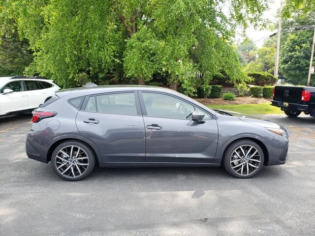2025 Subaru Impreza Sport photo 2
