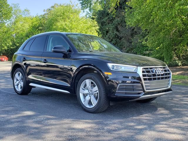 2018 Audi Q5 2.0T quattro S tronic Premium's photo