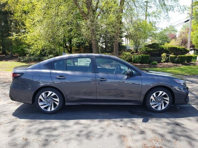 2025 Subaru Legacy Limited photo 2