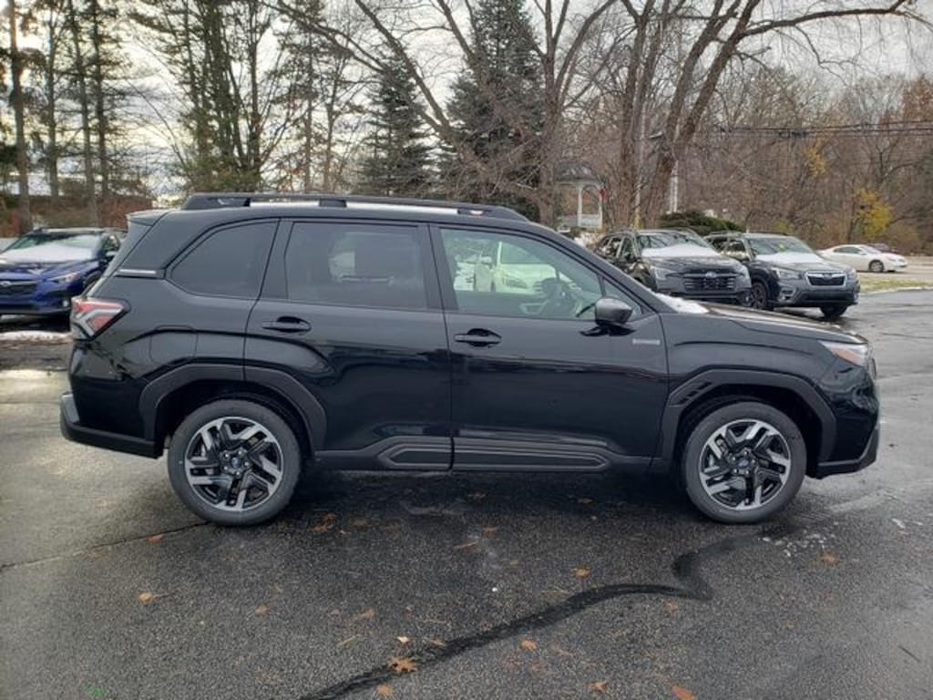 New 2025 Subaru Forester Hybrid Limited Hybrid SUV