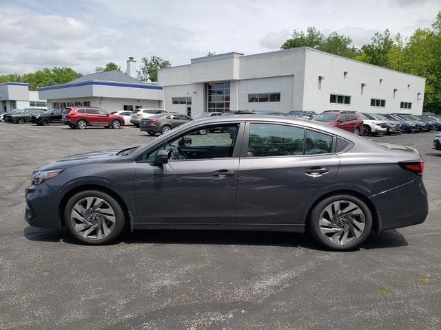 2025 Subaru Legacy Limited - Photo 6